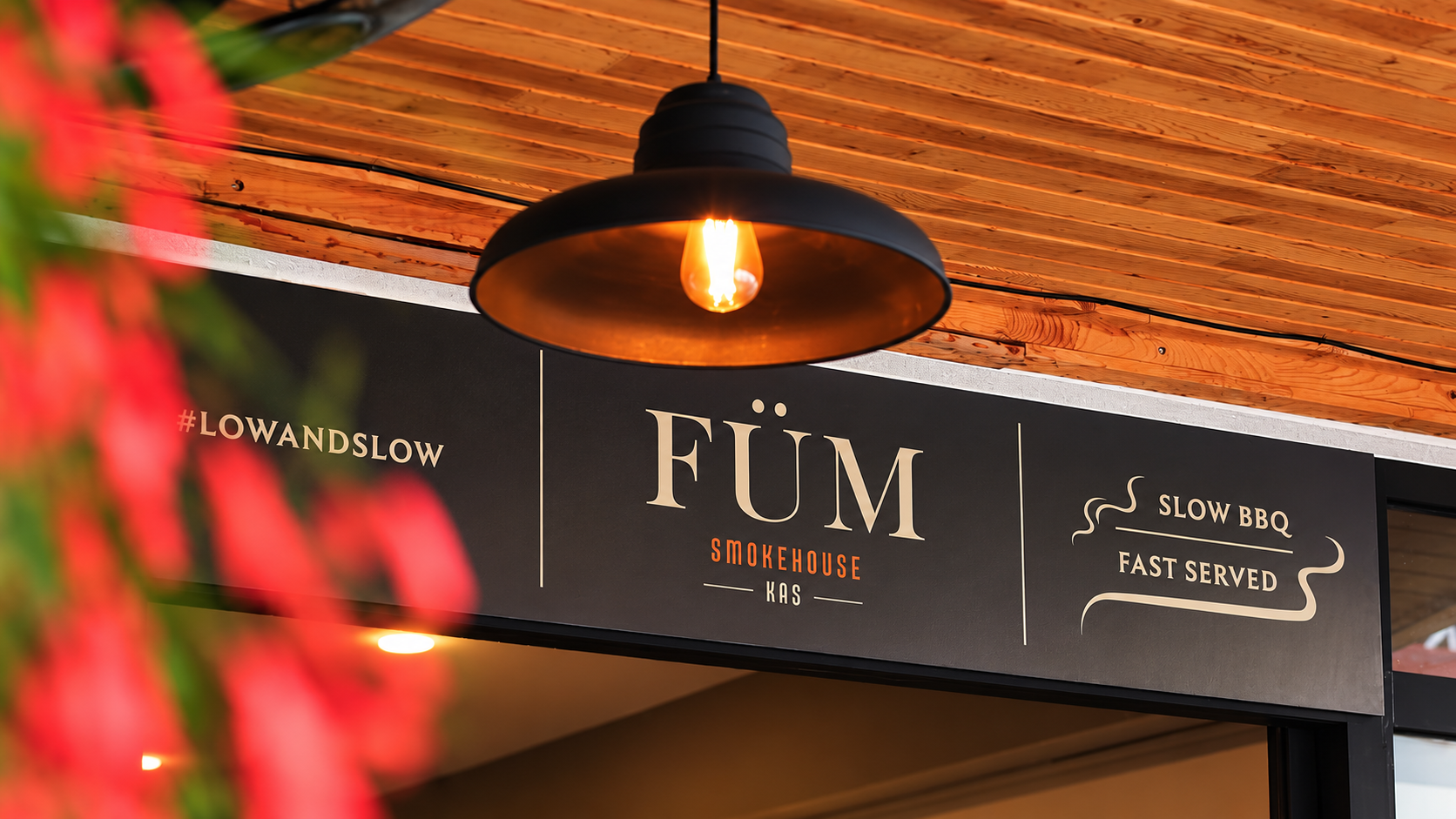 FÜM Smokehouse — Burger & Hızlı Yemek