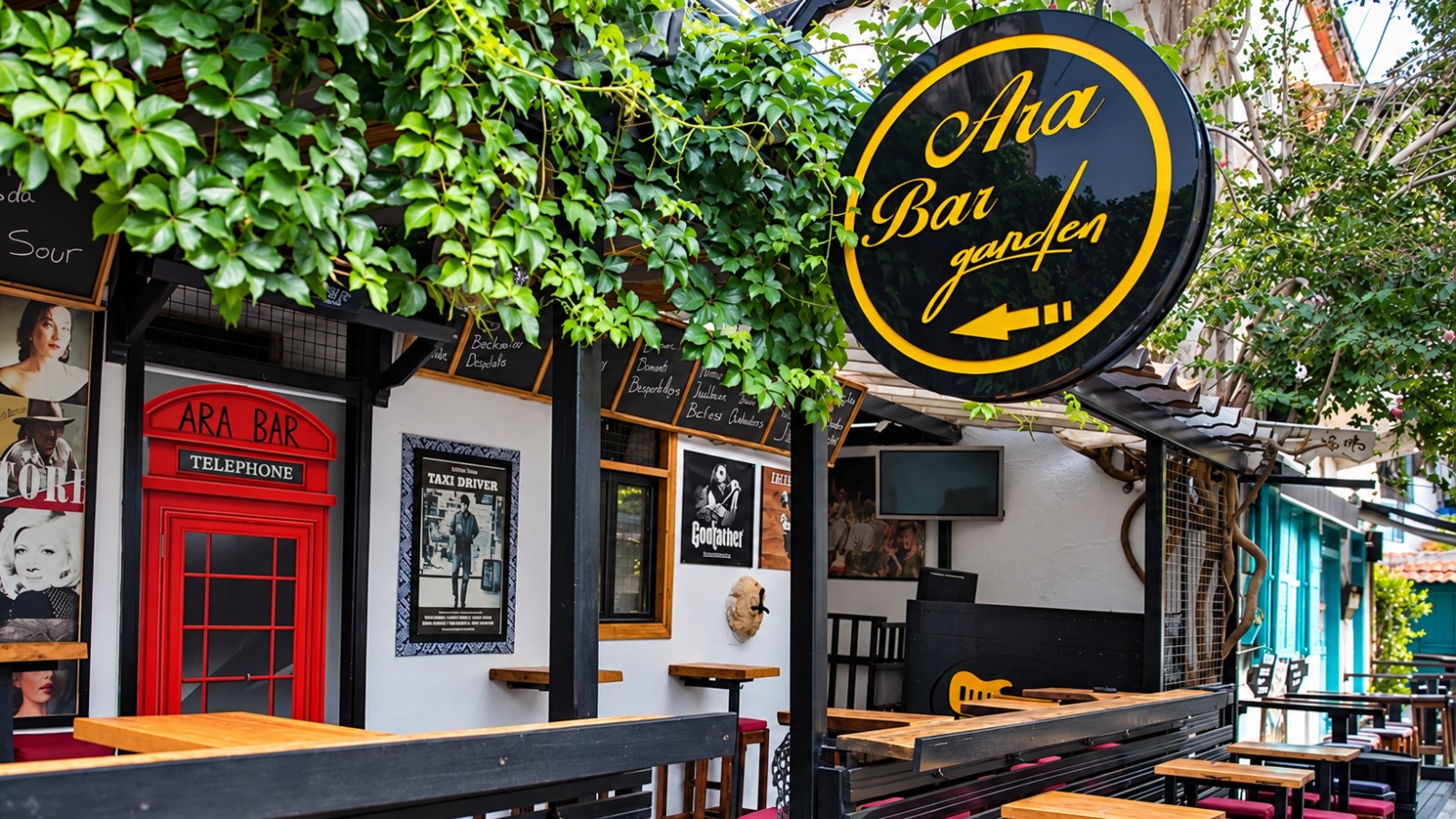 Ara Bar