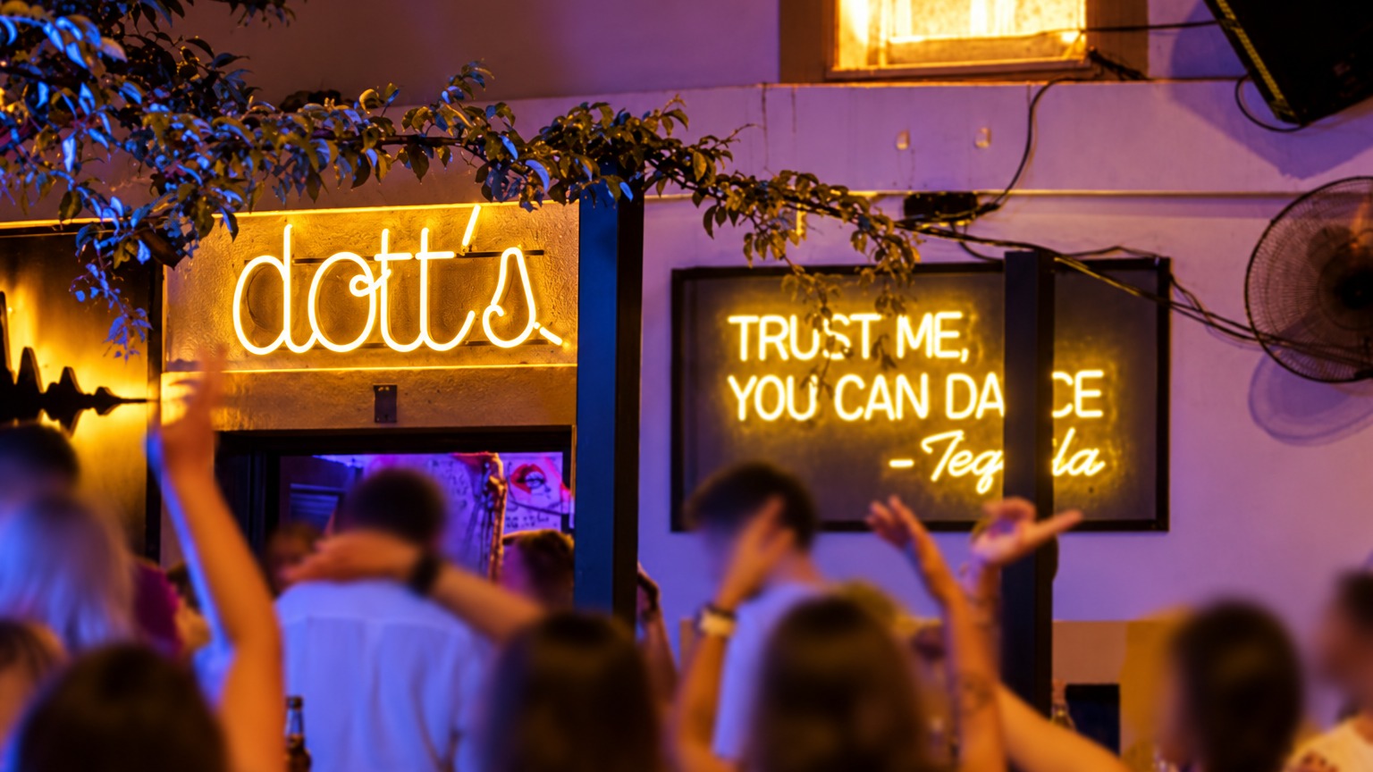 Dott's